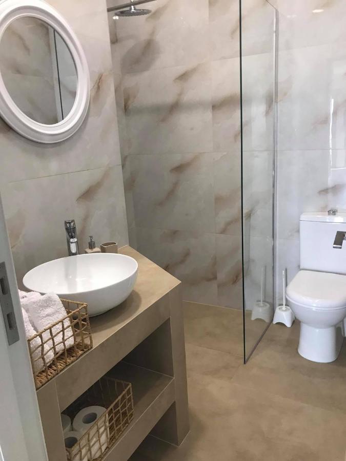 Calma Apartment Masouri Esterno foto