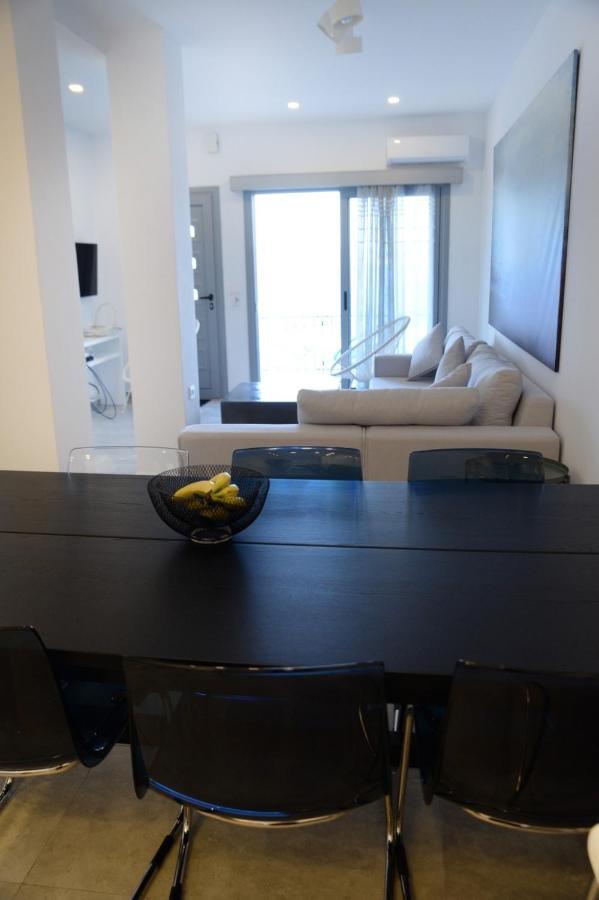 Calma Apartment Masouri Esterno foto